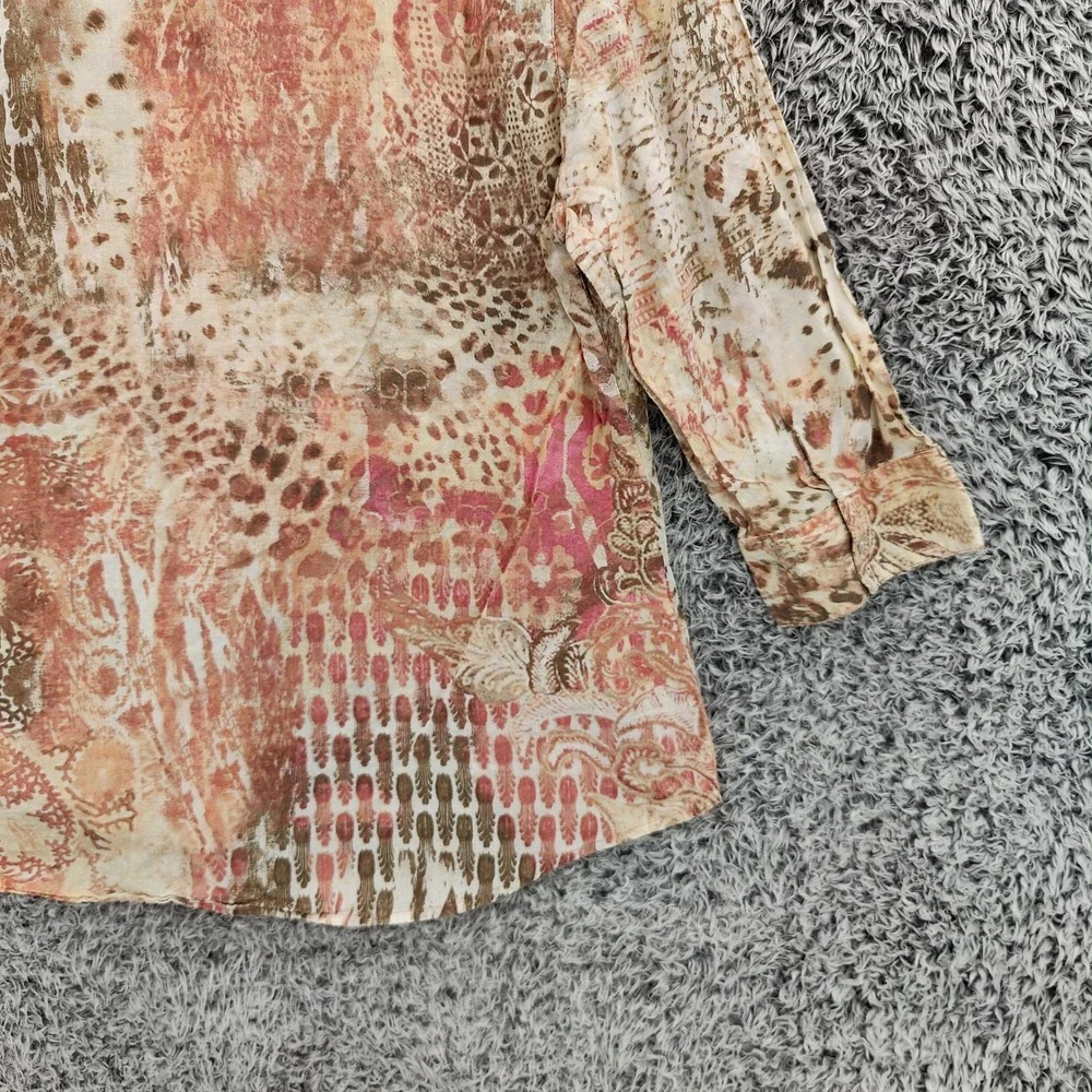 Chicos Women Maximalist Earthy Abstract Animal Button Down Shirt 2 Large Tan - Picture 14 of 16